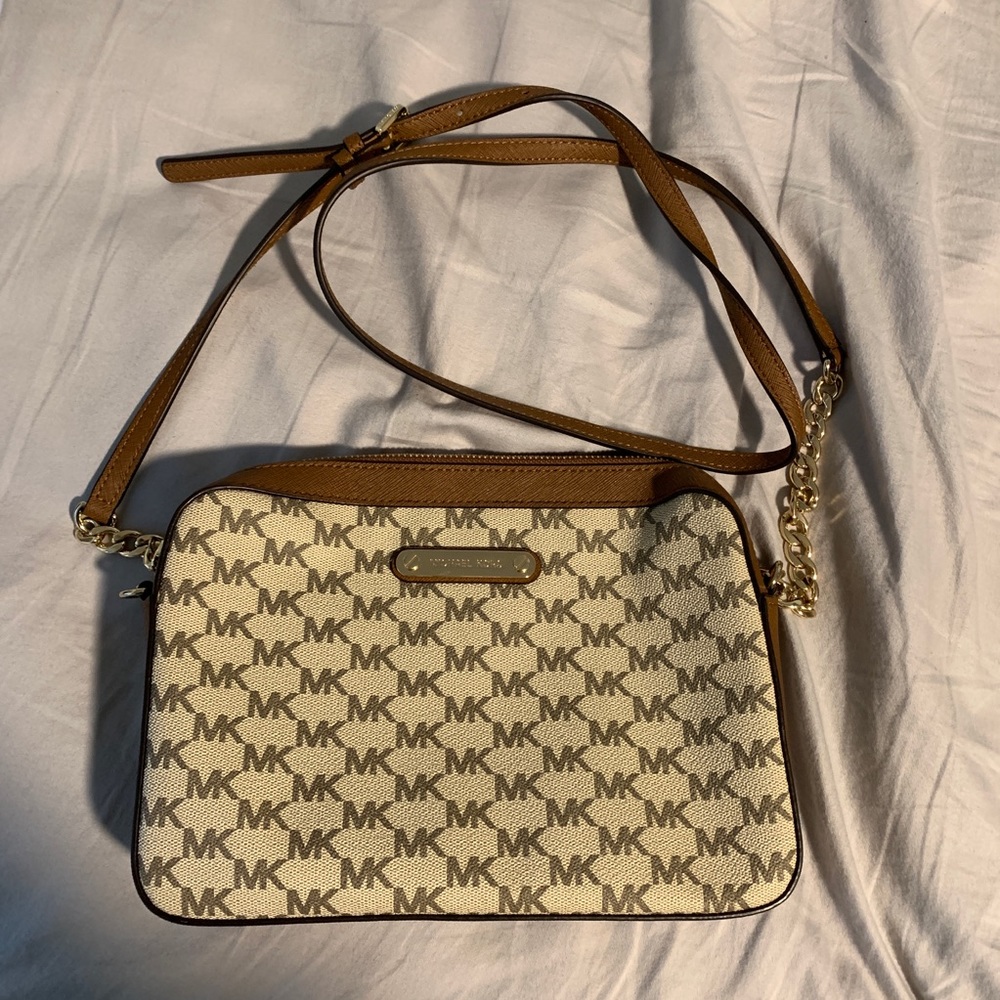 Michael Kors cross body bag